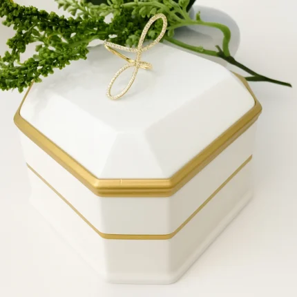 18K Gold Infinity Criss Cross Ring